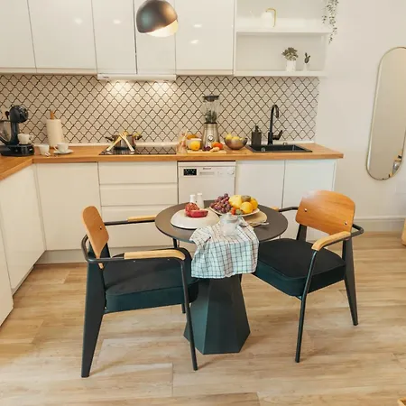 Loft De Lujo En Primera Linea De Playa Con Piscina Las Palmas